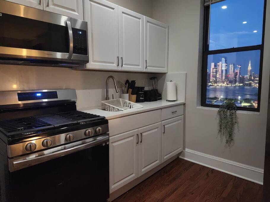 联城Elegant 2 Bed Gem! Mins From Nyc公寓 外观 照片